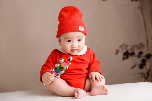 阳春孕妇肚子咕噜咕噜